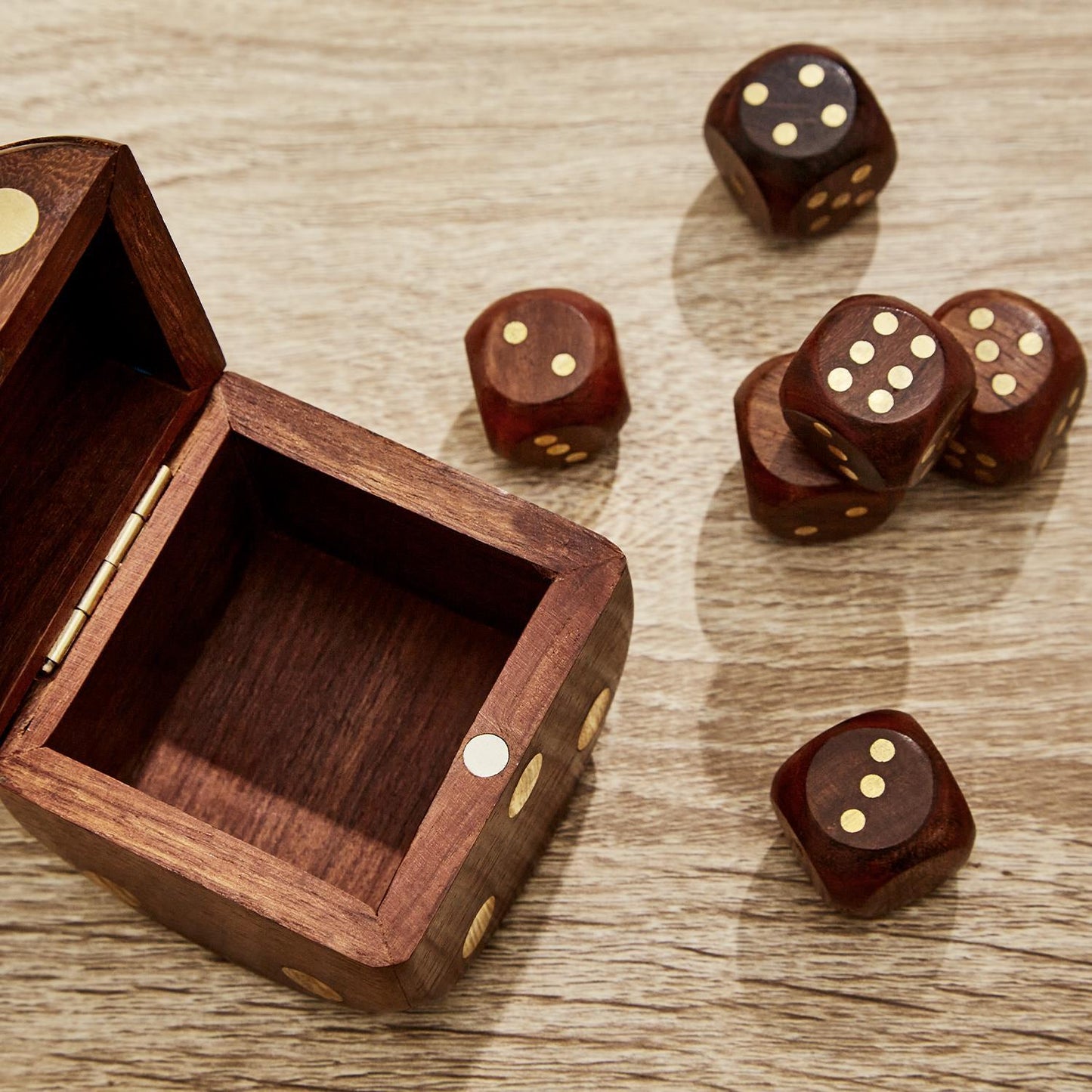 Wood Crafted Dice Box w/ 6 Dice