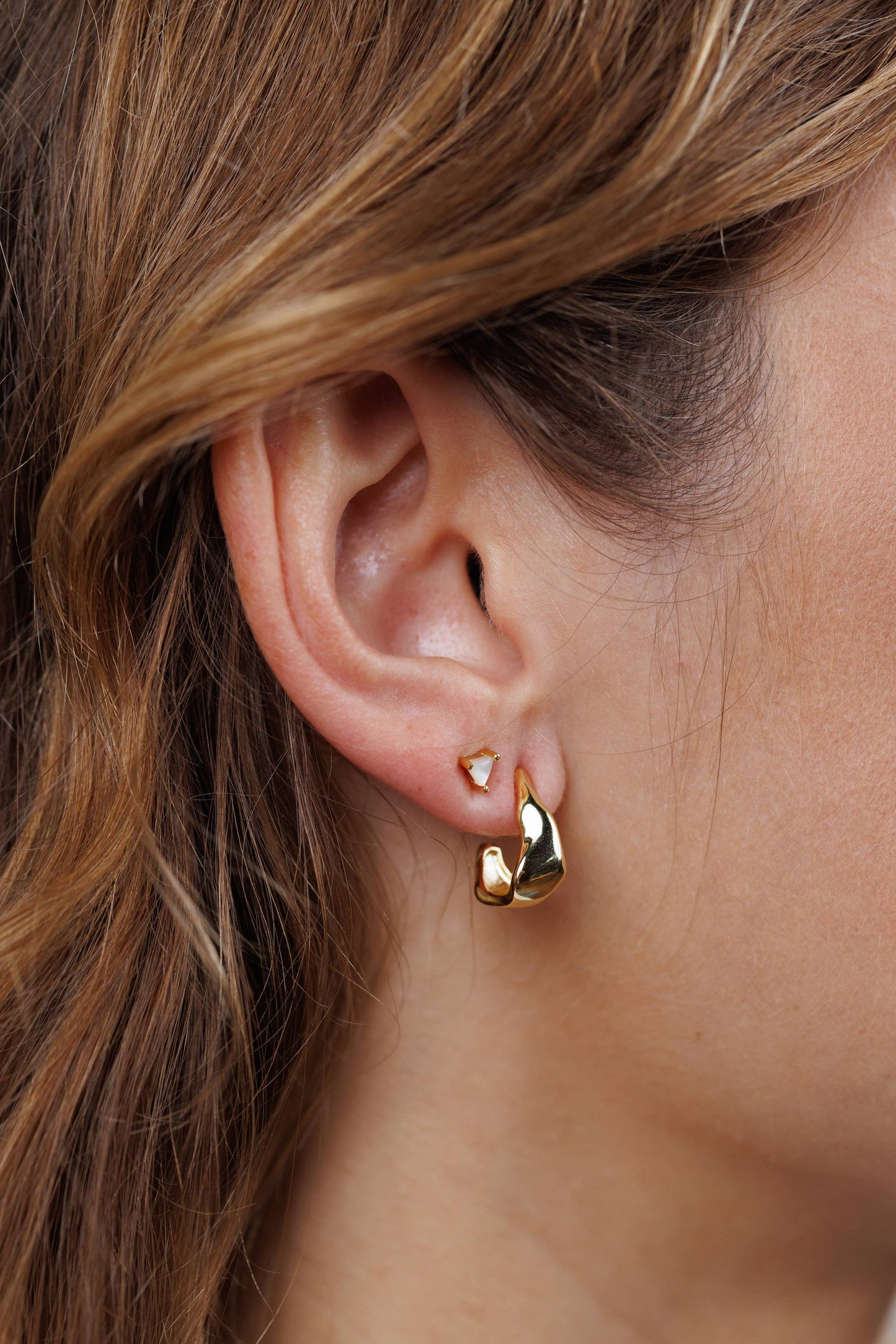 Small Ripple Gold Hoop Earrings