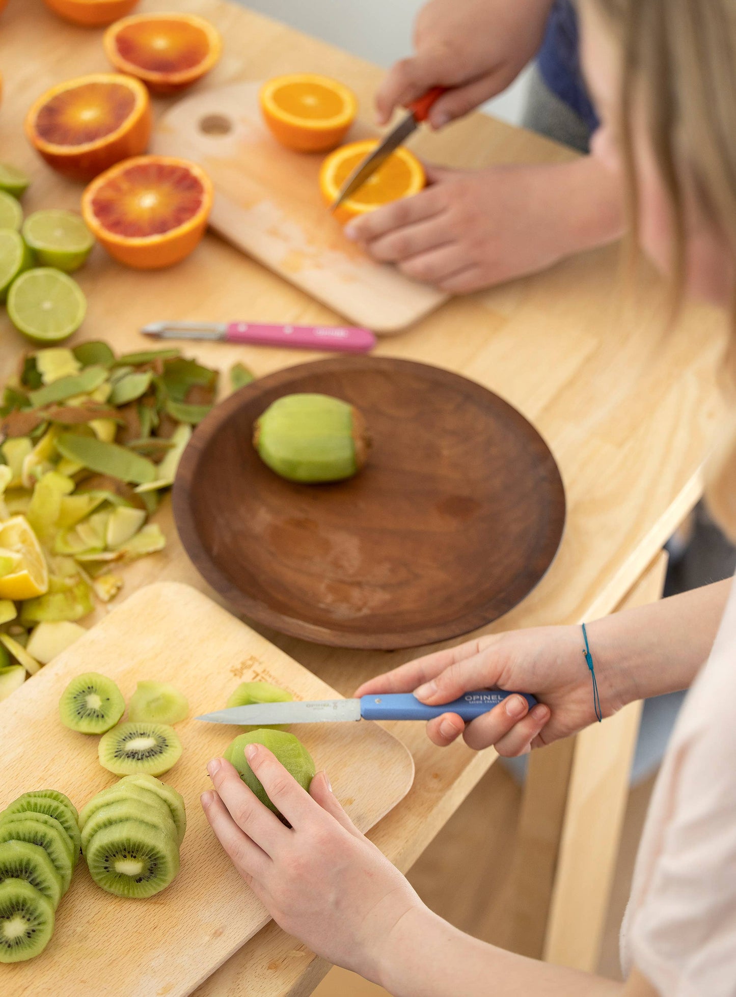 Les Essentiels Small Kitchen Knife Collection